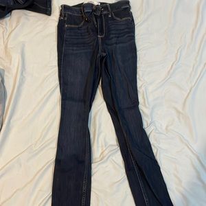size 3r, stretchy